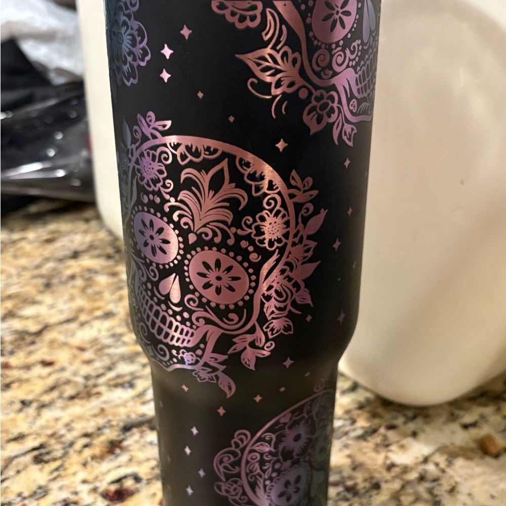 Black and Pink Skull Tumbler